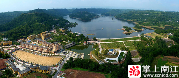 1596789799432564.jpg 1592300094570599.jpg